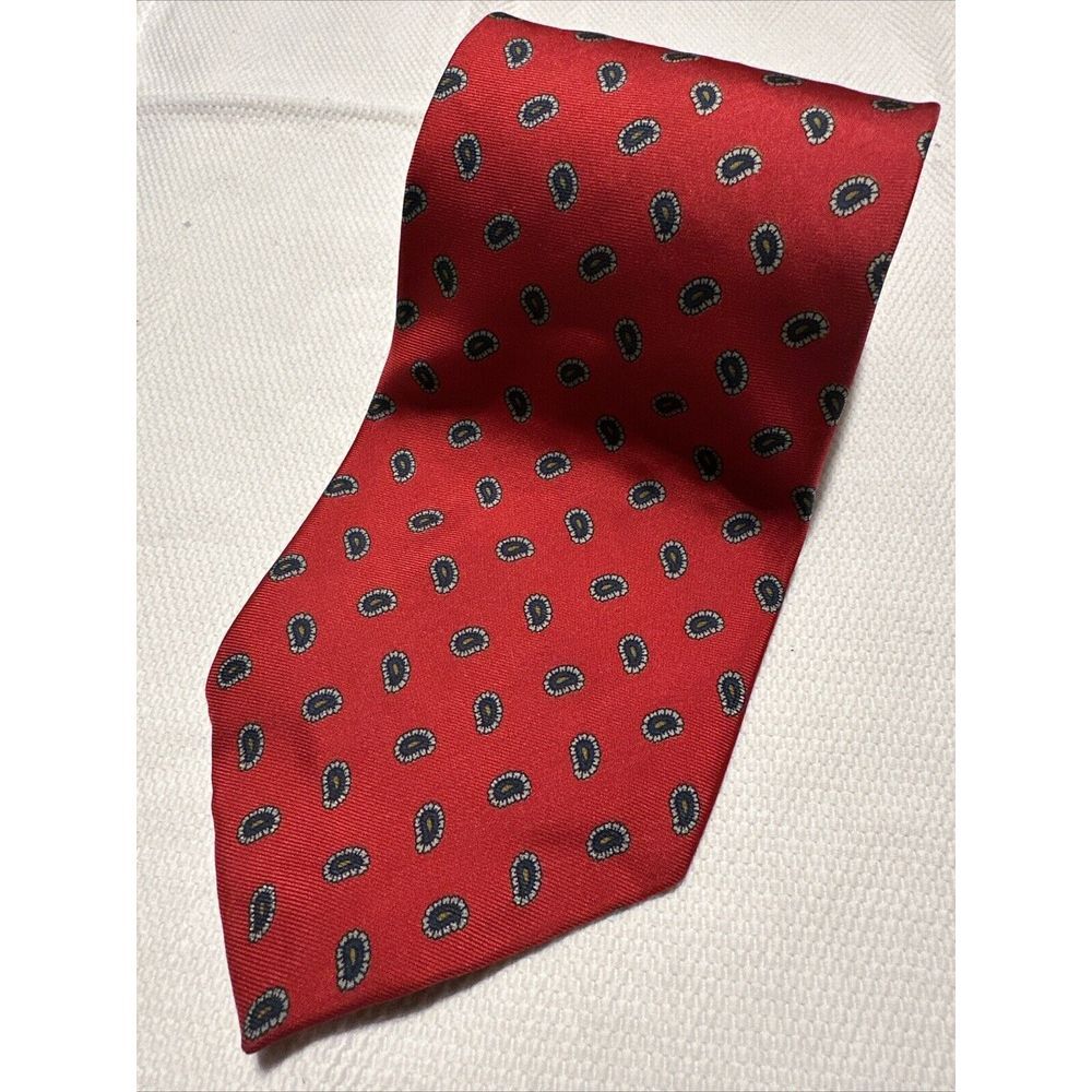 Hardy Amies‎ Red 100% Silk Tie Necktie Navy Blue Paisley Print London